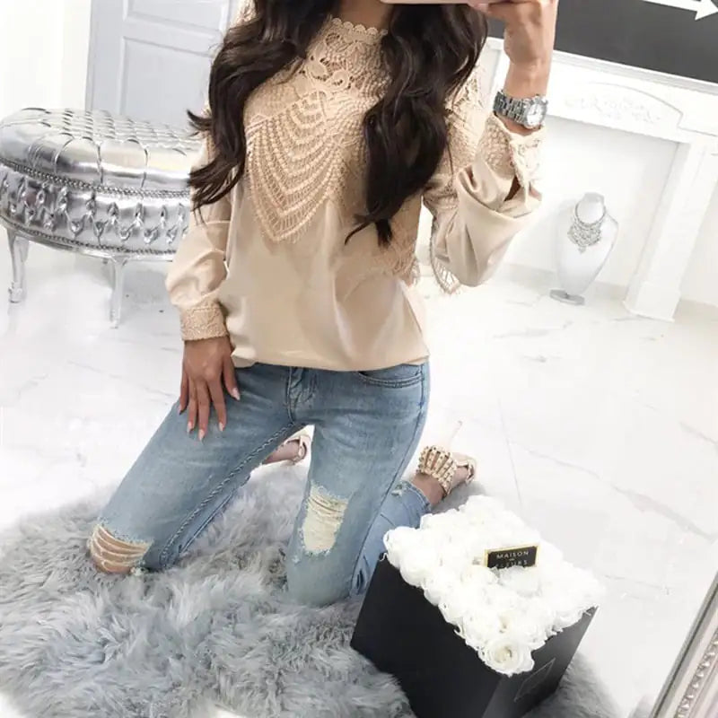 Lace Splicing Round Neck Long Sleeve Women's Top