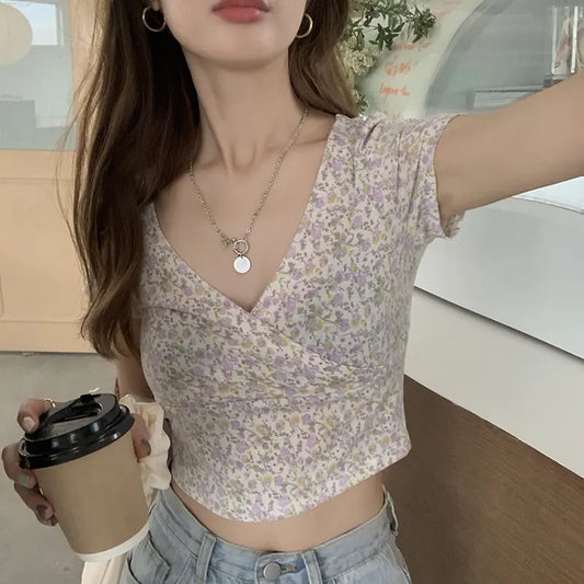 Floral Short Cropped Women's Navel Top